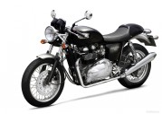 Triumph Thruxton 900